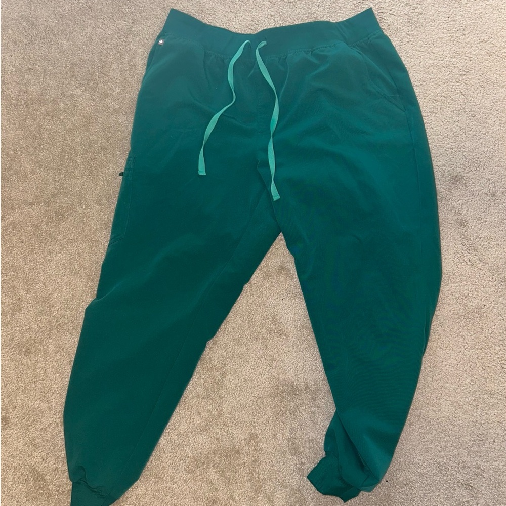 FIGS Womens Zamora Jogger Scrubs, Regular Length - Hunter Green 2XL